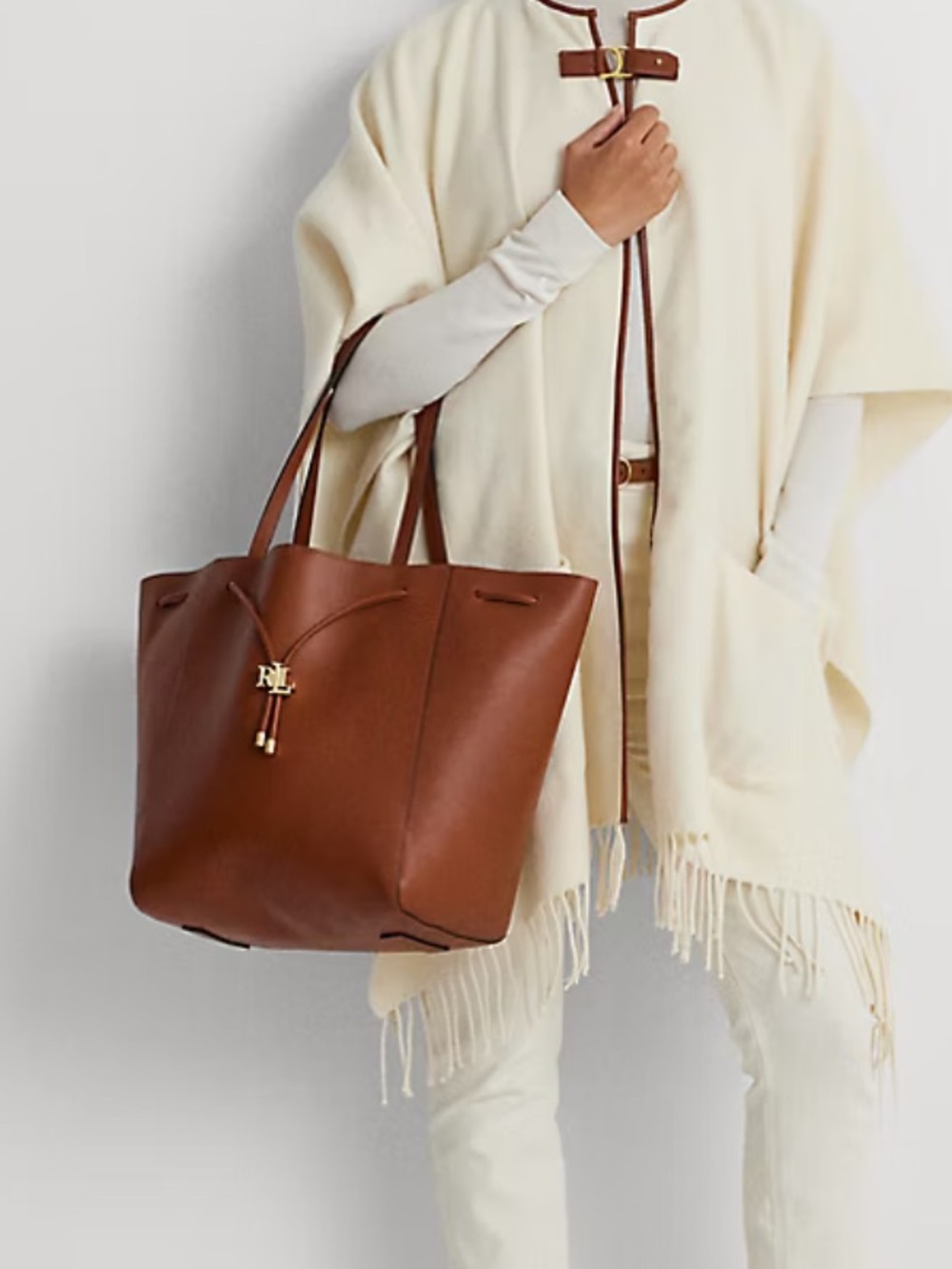 Ralph Lauren medium Andie chestnut color supple full grain leather shoulder bag - Picture 2 of 11